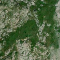 Satellite imagery of Malo Vratlo, BA