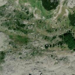 Satellite imagery of Malo Vratlo, BA