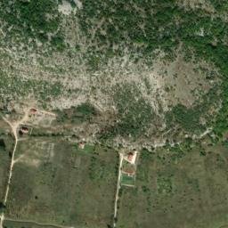 Satellite imagery of cairn, IT
