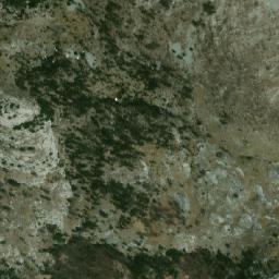 Satellite imagery of Vratolom, BA