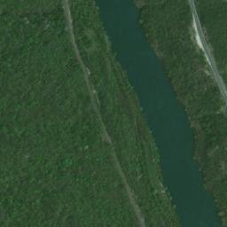 Satellite imagery of Vekiki Mačak, BA