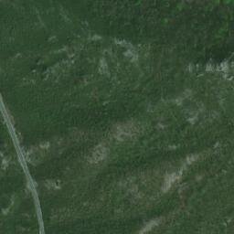 Satellite imagery of Vekiki Mačak, BA