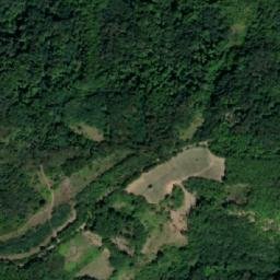 Satellite imagery of Pečeni Grob, RS