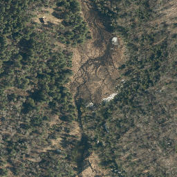 Satellite imagery of Pine Ridge, US