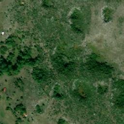 Satellite imagery of Božur, BA
