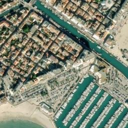 Satellite imagery of Phare de la méditerranée, FR