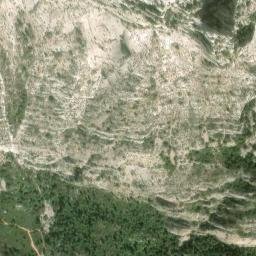Satellite imagery of cairn, FR