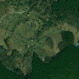 Satellite imagery of Skravnik, BA