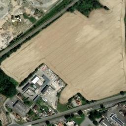 Satellite imagery of Pyramide marquant la limite entre la Guyenne et le Languedoc, ES