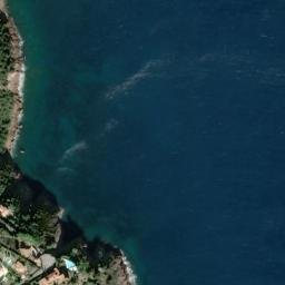 Satellite imagery of Pointe de Saint-Marc, FR