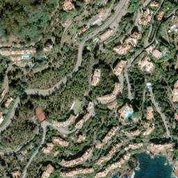 Satellite imagery of Pointe de Saint-Marc, FR