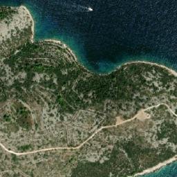 Satellite imagery of Rt Artatur, HR