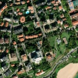 Satellite imagery of Punta Promontorio, ES