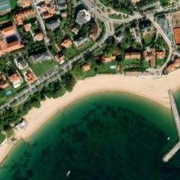 Satellite imagery of Punta Promontorio, ES