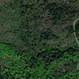 Satellite imagery of cairn, FR