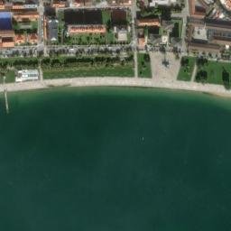 Satellite imagery of El Puntal del Pasaje, ES