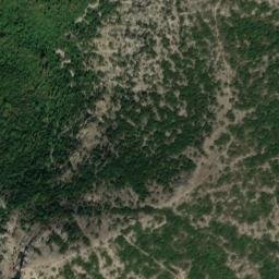 Satellite imagery of Rocher de Onze heures, FR