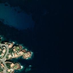 Satellite imagery of Pointe des Viellies, FR