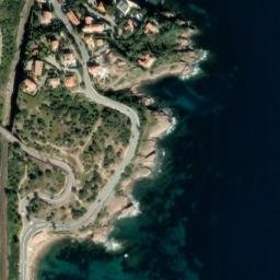 Satellite imagery of Pointe Gastellas, FR
