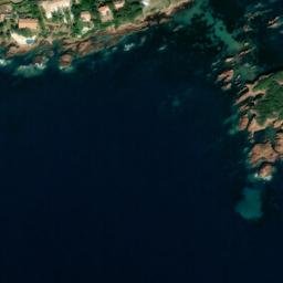 Satellite imagery of Pointe des Viellies, FR