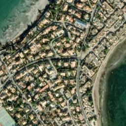 Satellite imagery of Pointe du Barrou, FR