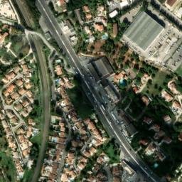 Satellite imagery of Pointe Baumasse, FR