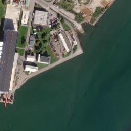 Satellite imagery of Punta de Maliaño, ES