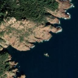 Satellite imagery of Pointe de Esquine de l'Ay, FR