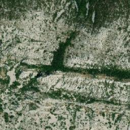 Satellite imagery of Dovanj, HR