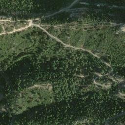 Satellite imagery of cairn, FR