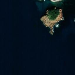 Satellite imagery of Le Lion de Mer, FR