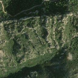 Satellite imagery of cairn, FR