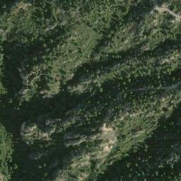 Satellite imagery of cairn, FR