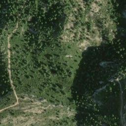 Satellite imagery of Aire de la Moure, FR