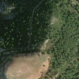 Satellite imagery of Aire de la Moure, FR