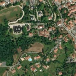 Satellite imagery of El Capricho de Gaudí, ES
