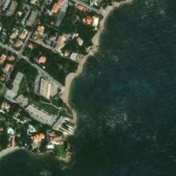 Satellite imagery of Pointe des Louvans, FR