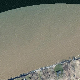 Satellite imagery of Brighton Cliff, US