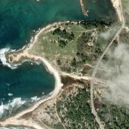 Satellite imagery of Pointe Boucanet, FR