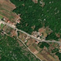 Satellite imagery of Mandina Gomila, BA