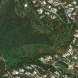 Satellite imagery of Pointe du Corsaire, FR