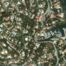 Satellite imagery of Pointe de la Calle, FR