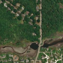 Satellite imagery of KENNEBUNKPORT PIER LIGHT — NGS OC2024, US