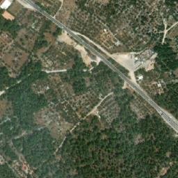 Satellite imagery of Umac, IT