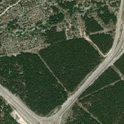 Satellite imagery of Umac, IT