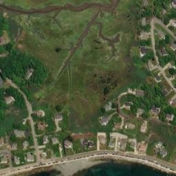Satellite imagery of Oaks Neck, US