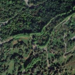 Satellite imagery of Mirador del antiguo lavadero de Cabarceno, ES