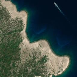 Satellite imagery of Crni Rat, HR