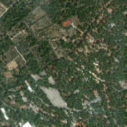 Satellite imagery of Umac, IT