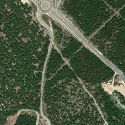 Satellite imagery of Umac, IT